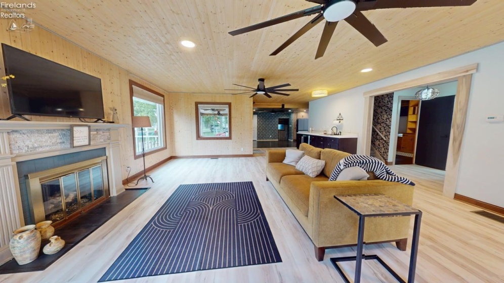 805 Maplewood, Willard, 44890, 5 Bedrooms Bedrooms, ,3 BathroomsBathrooms,Residential,For Sale,Maplewood,20263190