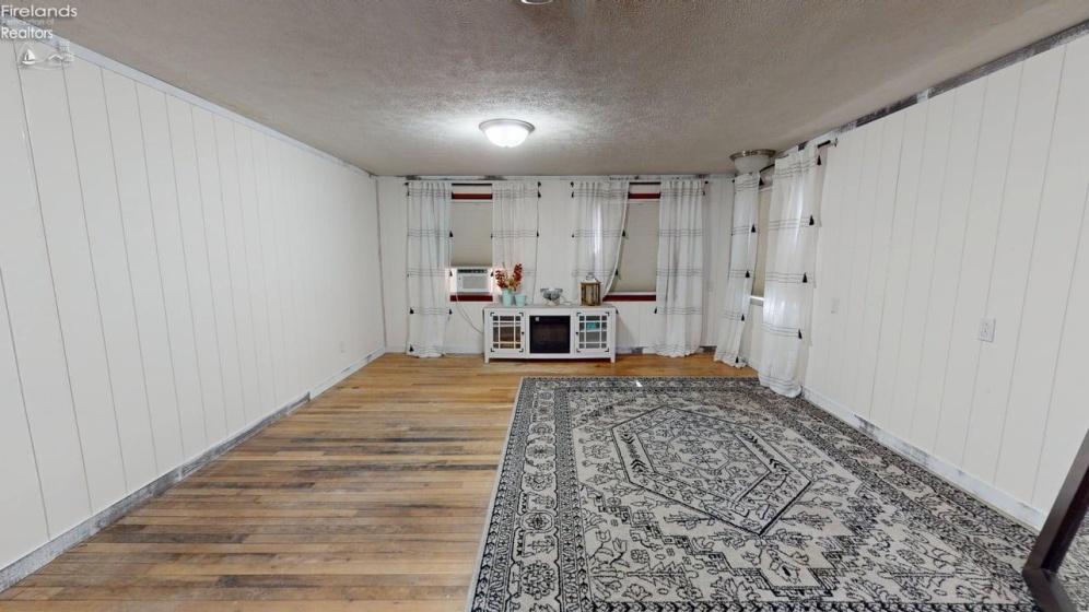 805 Maplewood, Willard, 44890, 5 Bedrooms Bedrooms, ,3 BathroomsBathrooms,Residential,For Sale,Maplewood,20263190