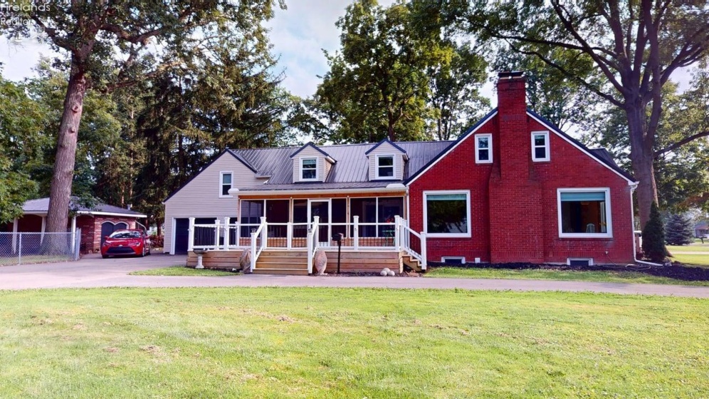 805 Maplewood, Willard, 44890, 5 Bedrooms Bedrooms, ,3 BathroomsBathrooms,Residential,For Sale,Maplewood,20263190