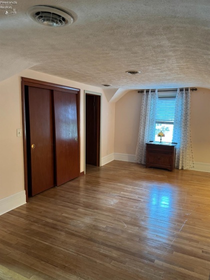 805 Maplewood, Willard, 44890, 5 Bedrooms Bedrooms, ,3 BathroomsBathrooms,Residential,For Sale,Maplewood,20263190