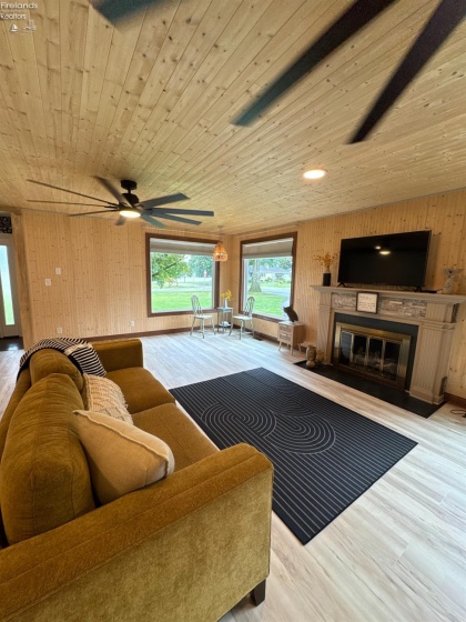 805 Maplewood, Willard, 44890, 5 Bedrooms Bedrooms, ,3 BathroomsBathrooms,Residential,For Sale,Maplewood,20263190