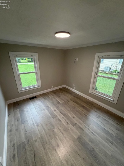 713 Walnut Street, Fremont, 43420, 2 Bedrooms Bedrooms, ,1 BathroomBathrooms,Residential,For Sale,Walnut Street,20263138