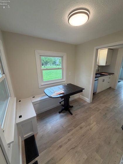 713 Walnut Street, Fremont, 43420, 2 Bedrooms Bedrooms, ,1 BathroomBathrooms,Residential,For Sale,Walnut Street,20263138