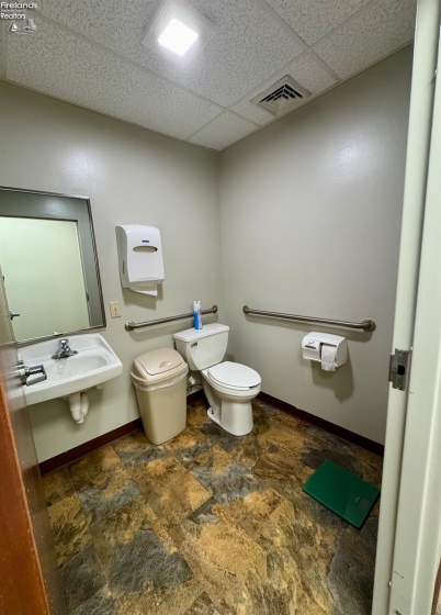 1355 Main Street, Bellevue, 44811, ,Commercial,For Sale,Main,20263243