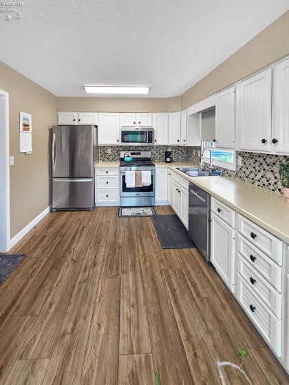 4360 County Road 183, Clyde, 43410, 4 Bedrooms Bedrooms, ,3 BathroomsBathrooms,Residential,For Sale,County Road 183,20263199