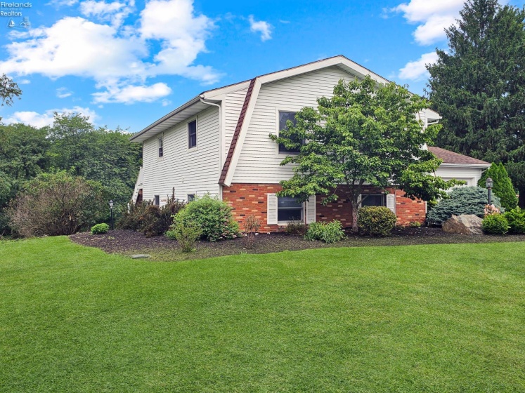 4360 County Road 183, Clyde, 43410, 4 Bedrooms Bedrooms, ,3 BathroomsBathrooms,Residential,For Sale,County Road 183,20263199