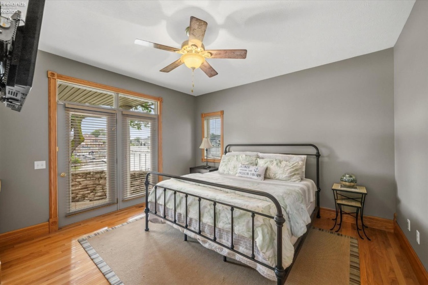 3646 Confederate Drive, Marblehead, 43440, 4 Bedrooms Bedrooms, ,3 BathroomsBathrooms,Residential,For Sale,Confederate,20263242