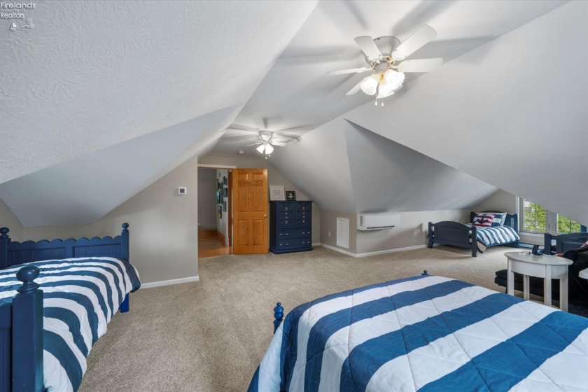 3646 Confederate Drive, Marblehead, 43440, 4 Bedrooms Bedrooms, ,3 BathroomsBathrooms,Residential,For Sale,Confederate,20263242