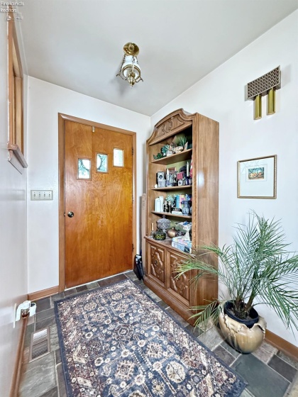 133 Gibson Court, Tiffin, 44883, 3 Bedroom Bedrooms, ,2 BathroomBathrooms,Residential,For Sale,Gibson Court,20263035