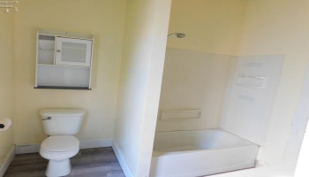 44 Main Street, Greenwich, 44837, 3 Bedrooms Bedrooms, ,1 BathroomBathrooms,Residential,For Sale,Main,20263248