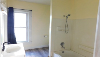 44 Main Street, Greenwich, 44837, 3 Bedrooms Bedrooms, ,1 BathroomBathrooms,Residential,For Sale,Main,20263248