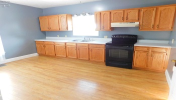 44 Main Street, Greenwich, 44837, 3 Bedrooms Bedrooms, ,1 BathroomBathrooms,Residential,For Sale,Main,20263248
