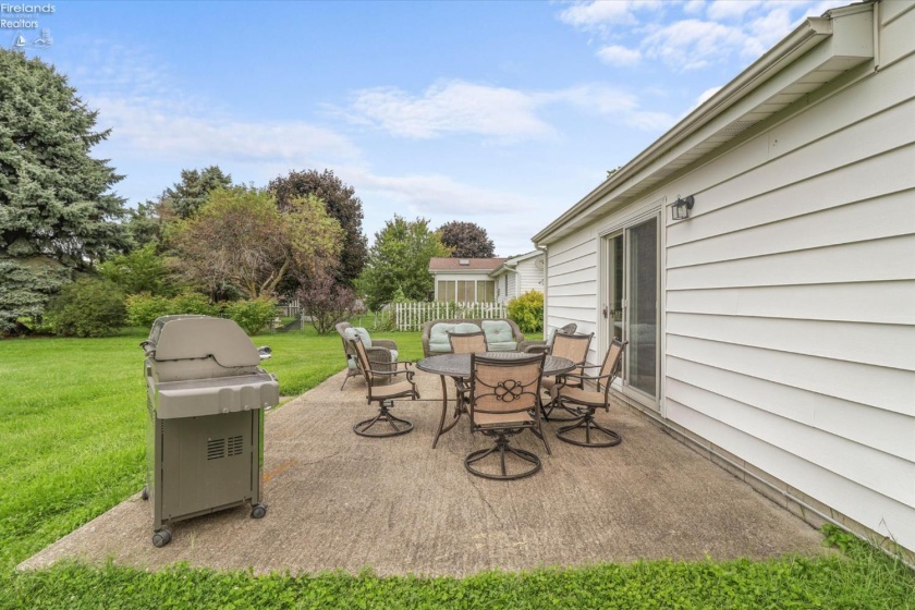 1520 Ponderosa Drive, Port Clinton, 43452, 4 Bedrooms Bedrooms, ,2 BathroomsBathrooms,Residential,For Sale,Ponderosa,20263249
