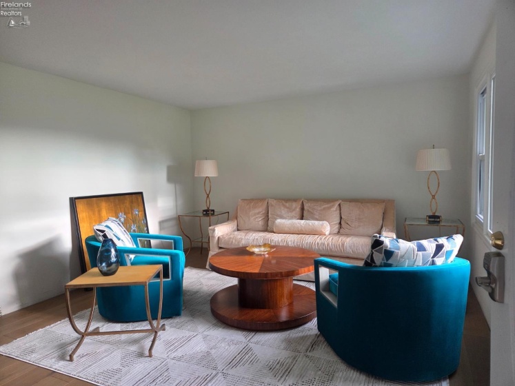 1520 Ponderosa Drive, Port Clinton, 43452, 4 Bedrooms Bedrooms, ,2 BathroomsBathrooms,Residential,For Sale,Ponderosa,20263249