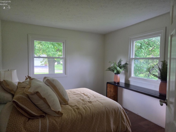 1520 Ponderosa Drive, Port Clinton, 43452, 4 Bedrooms Bedrooms, ,2 BathroomsBathrooms,Residential,For Sale,Ponderosa,20263249