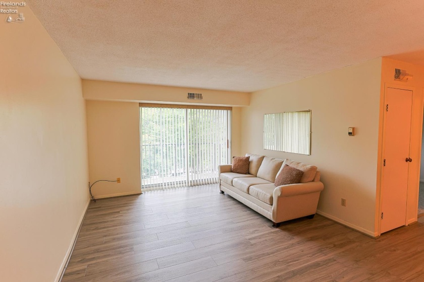 1315 Lake Wilmer Drive, Sandusky, 44870, 1 Bedroom Bedrooms, ,1 BathroomBathrooms,Residential,For Sale,Lake Wilmer,20263240