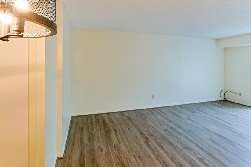 1315 Lake Wilmer Drive, Sandusky, 44870, 1 Bedroom Bedrooms, ,1 BathroomBathrooms,Residential,For Sale,Lake Wilmer,20263240