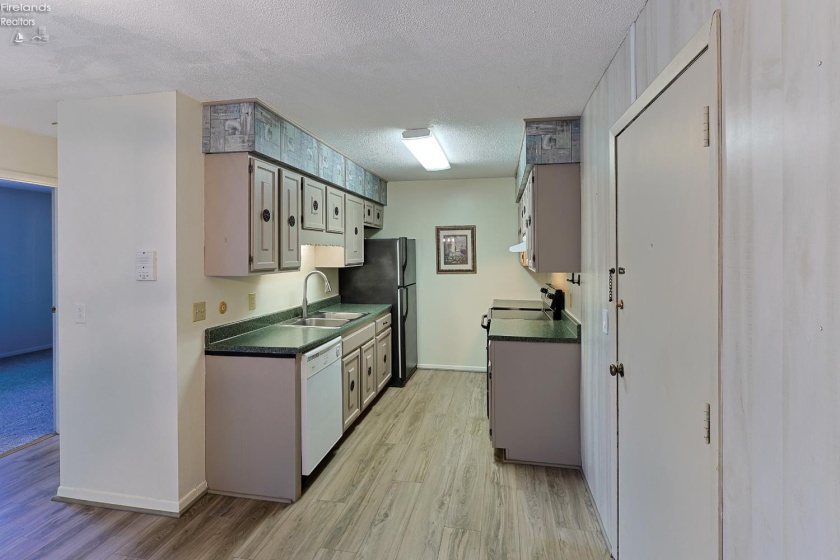 1315 Lake Wilmer Drive, Sandusky, 44870, 1 Bedroom Bedrooms, ,1 BathroomBathrooms,Residential,For Sale,Lake Wilmer,20263240