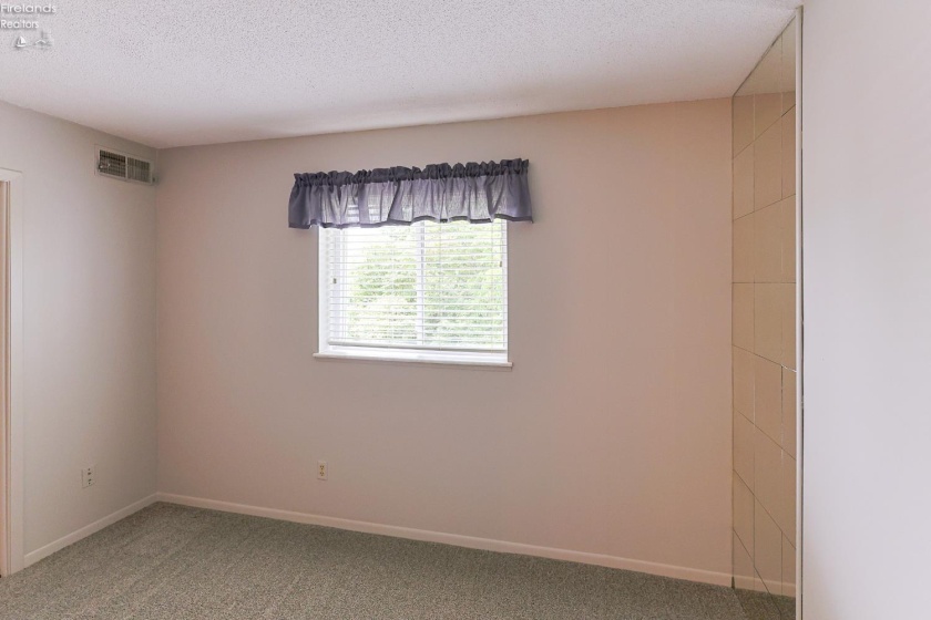 1315 Lake Wilmer Drive, Sandusky, 44870, 1 Bedroom Bedrooms, ,1 BathroomBathrooms,Residential,For Sale,Lake Wilmer,20263240
