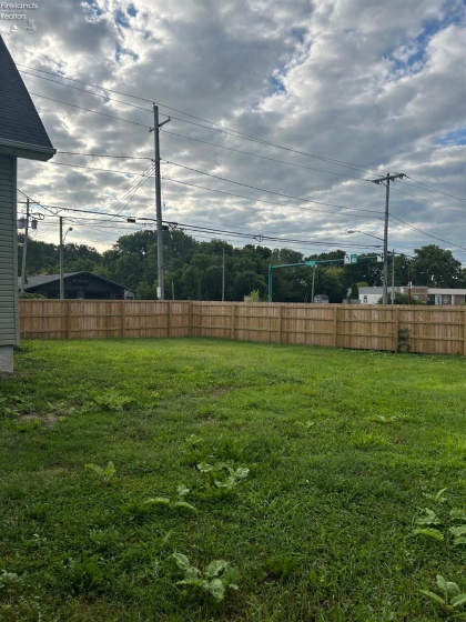 1627 Sycamore Line, Sandusky, 44870, 4 Bedrooms Bedrooms, ,2 BathroomsBathrooms,Residential,For Sale,Sycamore Line,20263256