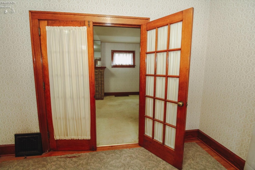 1206 Waverly Road, Sandusky, 44870, 3 Bedrooms Bedrooms, ,1 BathroomBathrooms,Residential,For Sale,Waverly,20263202