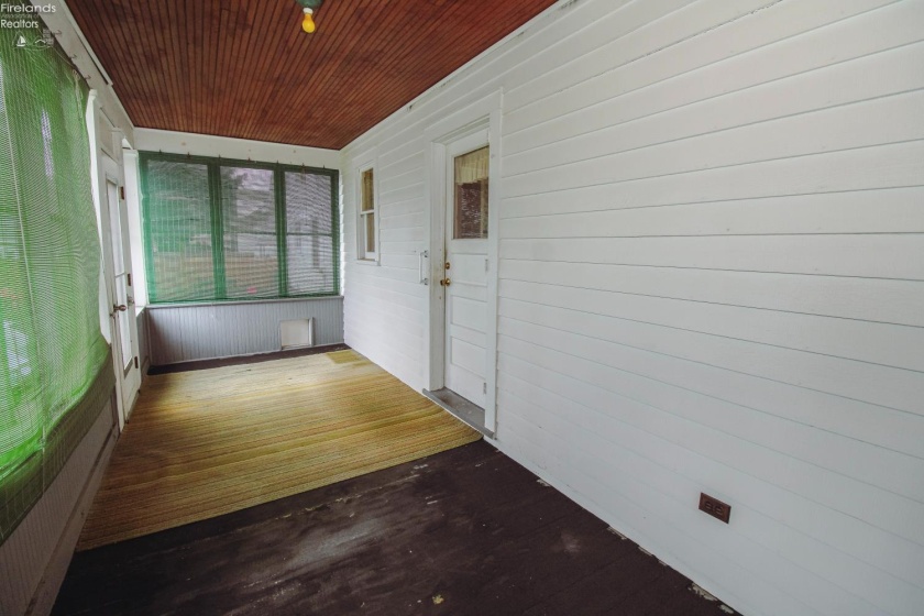 1206 Waverly Road, Sandusky, 44870, 3 Bedrooms Bedrooms, ,1 BathroomBathrooms,Residential,For Sale,Waverly,20263202