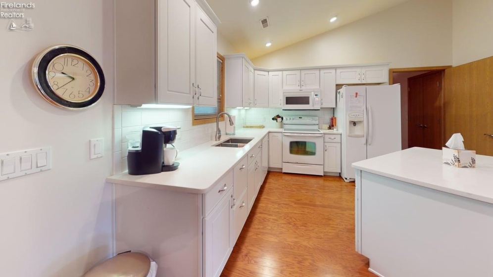 13 June Drive, Willard, 44890, 3 Bedrooms Bedrooms, ,2 BathroomsBathrooms,Residential,For Sale,June,20263238