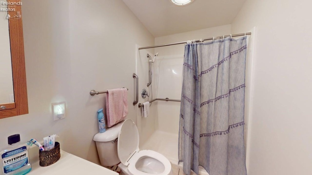 13 June Drive, Willard, 44890, 3 Bedrooms Bedrooms, ,2 BathroomsBathrooms,Residential,For Sale,June,20263238