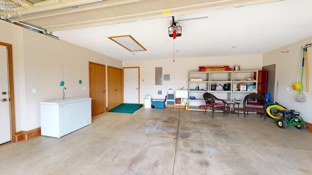 13 June Drive, Willard, 44890, 3 Bedrooms Bedrooms, ,2 BathroomsBathrooms,Residential,For Sale,June,20263238