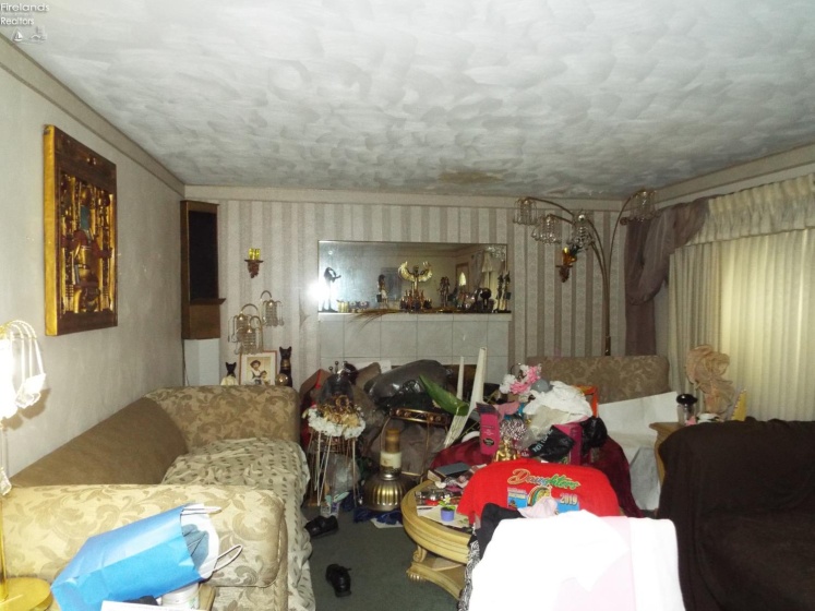 126 Rustic Lane, Mansfield, 44903, 3 Bedrooms Bedrooms, ,2 BathroomsBathrooms,Residential,For Sale,Rustic,20262743