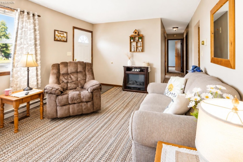 607 Ball Avenue, Fremont, 43420, 3 Bedrooms Bedrooms, ,2 BathroomsBathrooms,Residential,For Sale,Ball,20262781