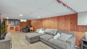 311 Albina Drive, Bellevue, 44811, 5 Bedrooms Bedrooms, ,2 BathroomsBathrooms,Residential,For Sale,Albina,20263118