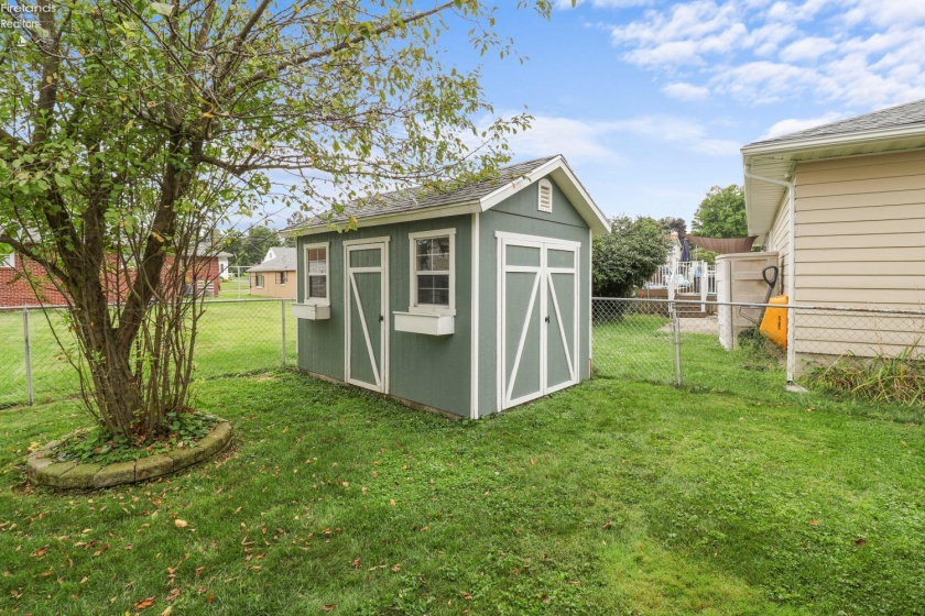311 Albina Drive, Bellevue, 44811, 5 Bedrooms Bedrooms, ,2 BathroomsBathrooms,Residential,For Sale,Albina,20263118