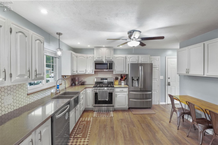 311 Albina Drive, Bellevue, 44811, 5 Bedrooms Bedrooms, ,2 BathroomsBathrooms,Residential,For Sale,Albina,20263118