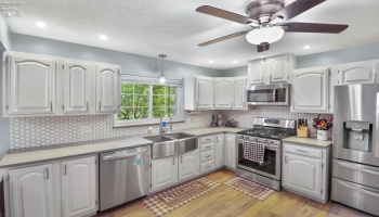 311 Albina Drive, Bellevue, 44811, 5 Bedrooms Bedrooms, ,2 BathroomsBathrooms,Residential,For Sale,Albina,20263118