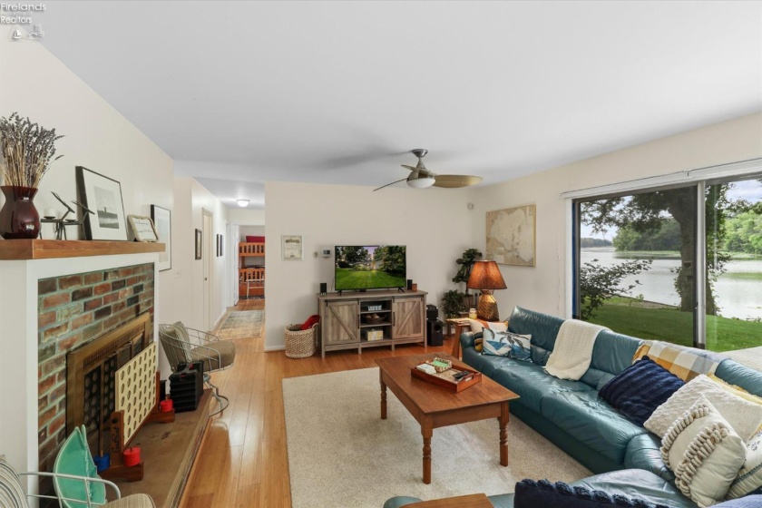 2940 Sanctuary Drive, Port Clinton, 43452, 3 Bedrooms Bedrooms, ,2 BathroomsBathrooms,Residential,For Sale,Sanctuary,20263269