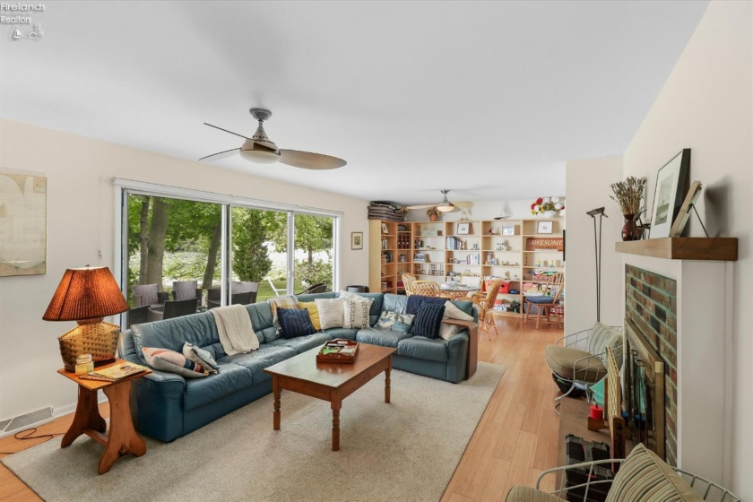 2940 Sanctuary Drive, Port Clinton, 43452, 3 Bedrooms Bedrooms, ,2 BathroomsBathrooms,Residential,For Sale,Sanctuary,20263269