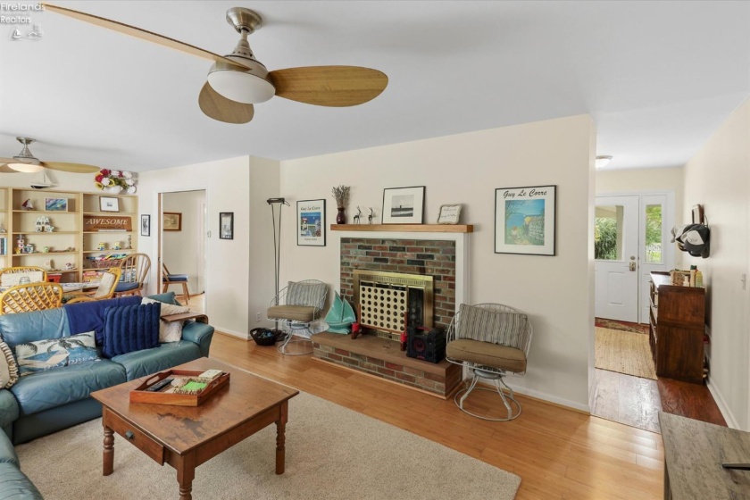 2940 Sanctuary Drive, Port Clinton, 43452, 3 Bedrooms Bedrooms, ,2 BathroomsBathrooms,Residential,For Sale,Sanctuary,20263269