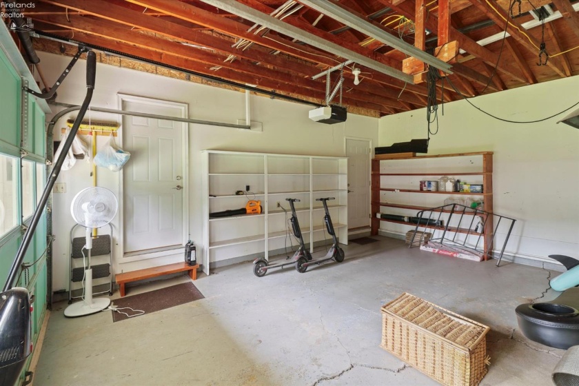 2940 Sanctuary Drive, Port Clinton, 43452, 3 Bedrooms Bedrooms, ,2 BathroomsBathrooms,Residential,For Sale,Sanctuary,20263269