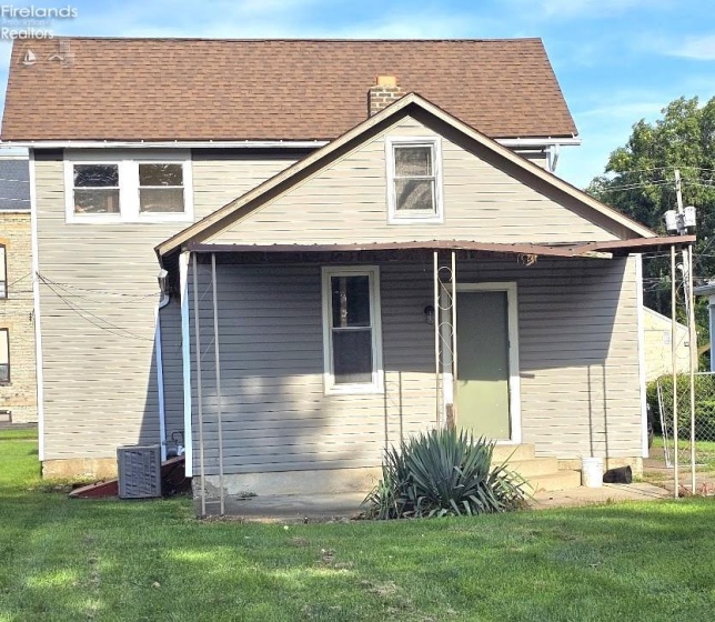 1521 McDonough Street, Sandusky, 44870, 4 Bedrooms Bedrooms, ,2 BathroomsBathrooms,Residential,For Sale,McDonough,20263273