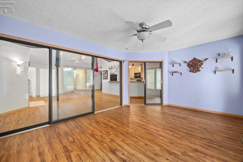 5214 Parkhurst Drive, Sheffield Village, 44054, 2 Bedrooms Bedrooms, ,2 BathroomsBathrooms,Residential,For Sale,Parkhurst,20263271