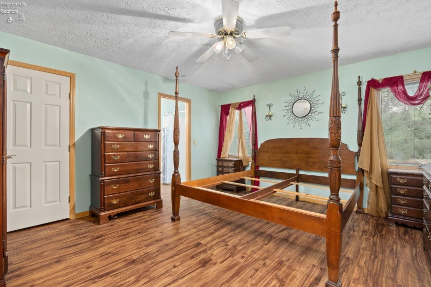 5214 Parkhurst Drive, Sheffield Village, 44054, 2 Bedrooms Bedrooms, ,2 BathroomsBathrooms,Residential,For Sale,Parkhurst,20263271