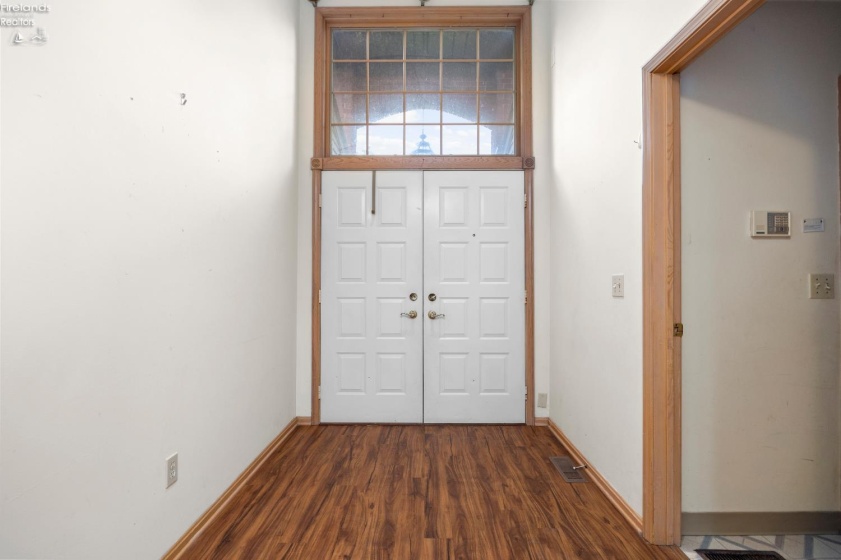 5214 Parkhurst Drive, Sheffield Village, 44054, 2 Bedrooms Bedrooms, ,2 BathroomsBathrooms,Residential,For Sale,Parkhurst,20263271