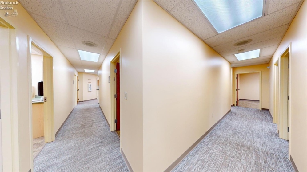 1255 Main Street, Bellevue, 44811, ,Commercial For Lease,For Lease,Main,20263276