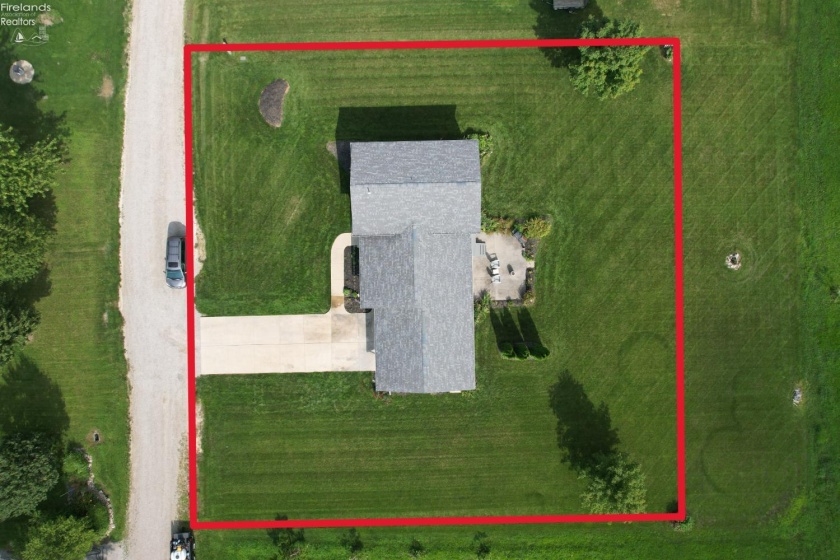 6410 Royce Drive, Marblehead, 43440, 3 Bedrooms Bedrooms, ,2 BathroomsBathrooms,Residential,For Sale,Royce,20263268