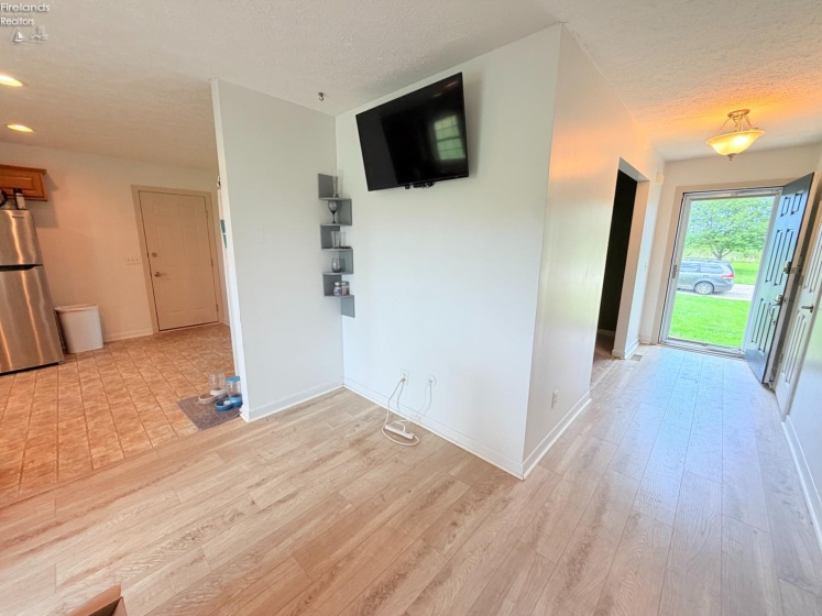 6410 Royce Drive, Marblehead, 43440, 3 Bedrooms Bedrooms, ,2 BathroomsBathrooms,Residential,For Sale,Royce,20263268