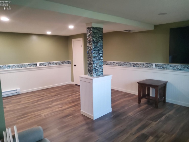 1719 Mason, Milan, 44846, 5 Bedrooms Bedrooms, ,2 BathroomsBathrooms,Residential,For Sale,Mason,20263042