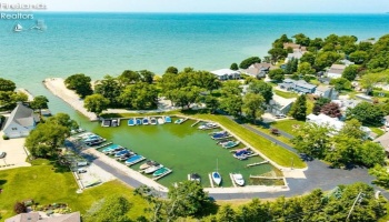 1304 Overlook Drive, Port Clinton, 43452, 5 Bedrooms Bedrooms, ,7 BathroomsBathrooms,Residential,For Sale,Overlook,20263132