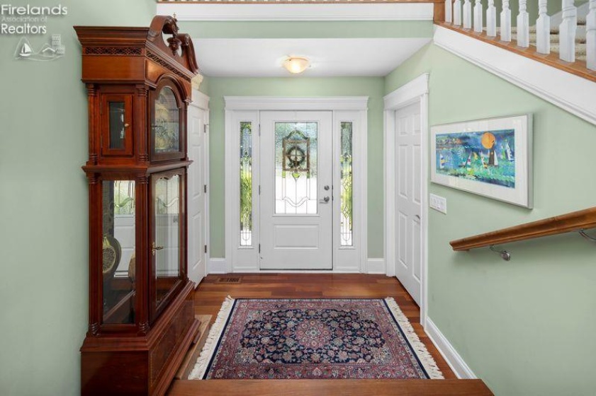 1304 Overlook Drive, Port Clinton, 43452, 5 Bedrooms Bedrooms, ,7 BathroomsBathrooms,Residential,For Sale,Overlook,20263132