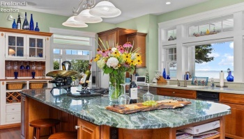 1304 Overlook Drive, Port Clinton, 43452, 5 Bedrooms Bedrooms, ,7 BathroomsBathrooms,Residential,For Sale,Overlook,20263132